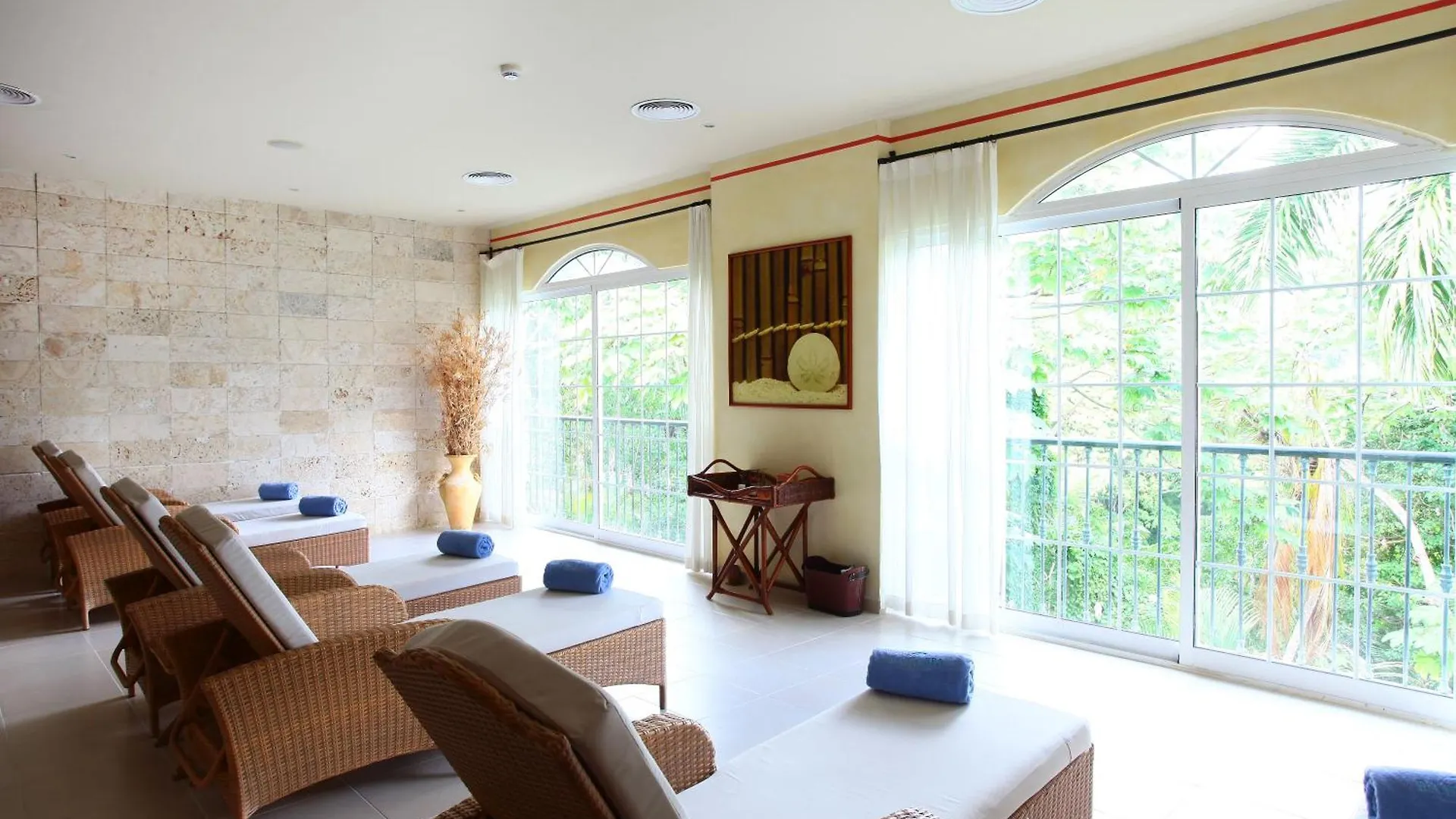Eurostars Grand Cayacoa (Adults Only) Resort