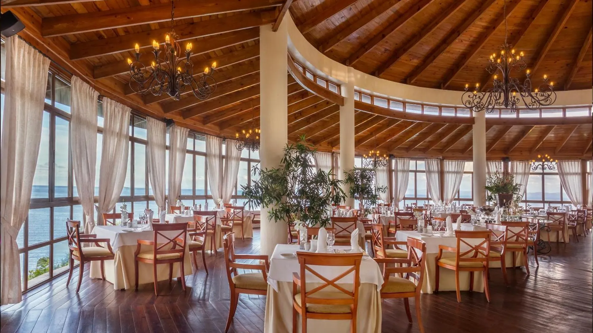 Eurostars Grand Cayacoa (Adults Only) 5*, Samana